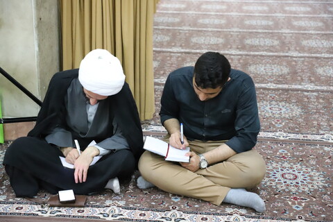 تصاویر/جلسه اخلاق نماینده ولی فقیه در حوزه علمیه امام باقر ( ع)کامیاران