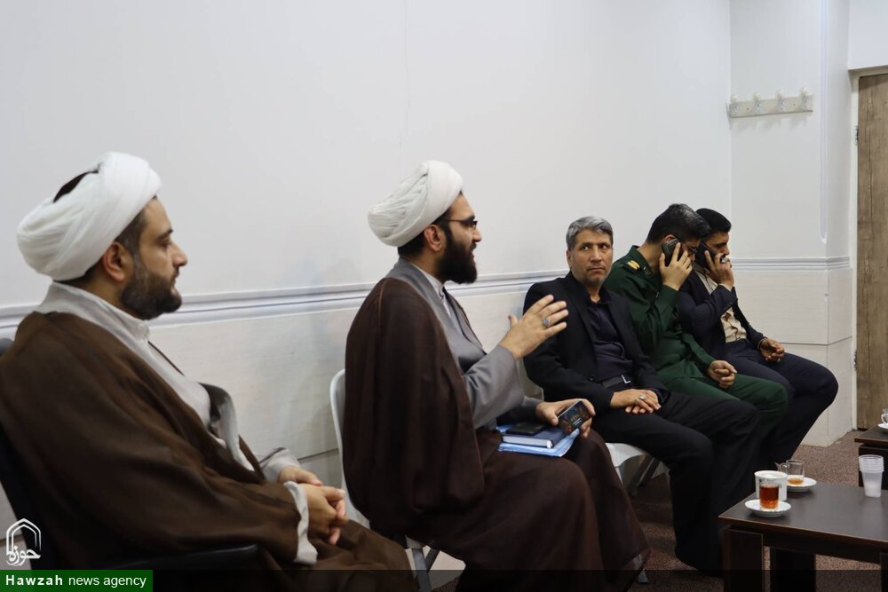 دیدار سردار حسن‌پور، رئیس سازمان بسیج اصناف، بازاریان و فعالان اقتصادی کشور با حجت الاسلام والمسلمین موسوی فرد، نماینده ولی فقیه در خوزستان