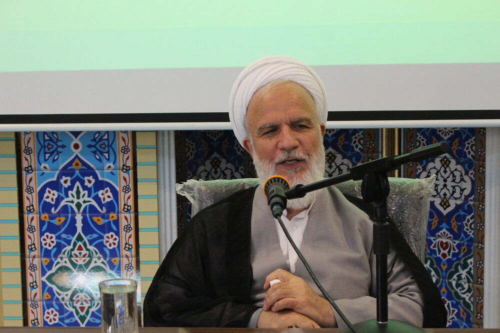 ہماری کوتاہیاں ظہور کی رفتار پر منفی اثر ڈال سکتی ہیں: رکن مجلسِ خبرگان رہبری