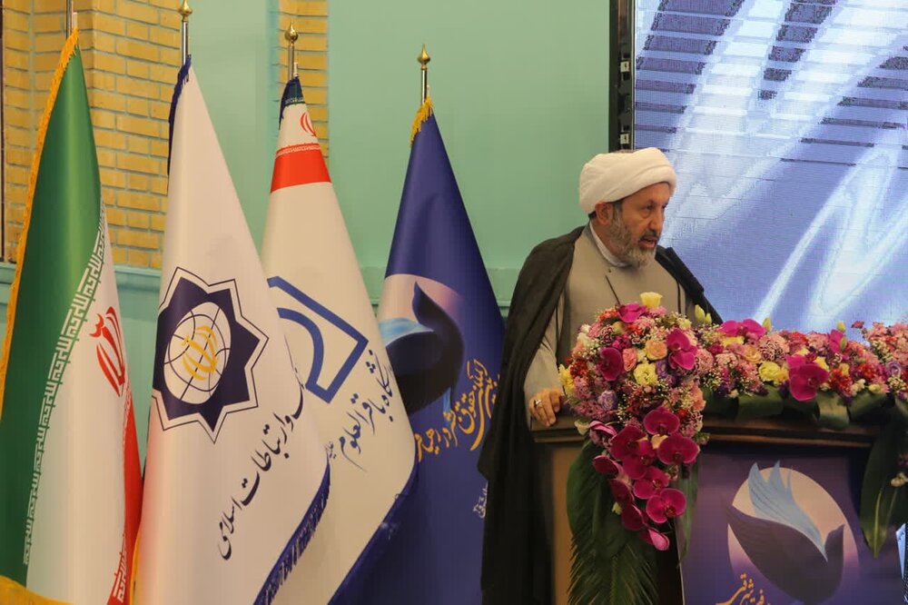 امروز جامعه بین‌المللی با نقض فاحش حقوق بشر مواجه است