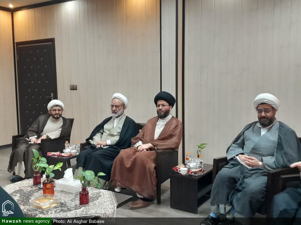جلسه مسئولان نهادهای حوزوی برگزار شد+ عکس
