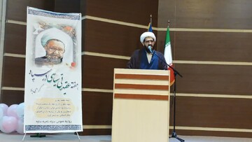 تصاویر/نشست گرامیداشت مقام استاد و هفته عقیدتی سیاسی سپاه در ساوه