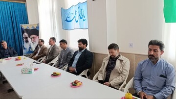 تصاویر/ مراسم تجلیل از مدیران مدارس آموزش و پرورش فعال در همکاری حوزه علمیه شاهین دژ