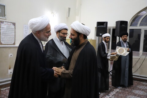 تصاویر/ تجلیل نمایند ولی فقیه از اساتید حوزه علمیه امام باقر علیه السلام کامیاران