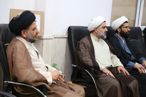 تصاویر/ نشست مدیران مدارس شهرستان اهواز با اعضای کمیته جذب استان خوزستان