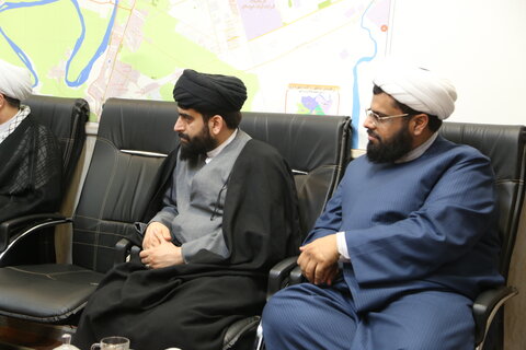 تصاویر/ نشست مدیران مدارس شهرستان اهواز با اعضای کمیته جذب استان خوزستان