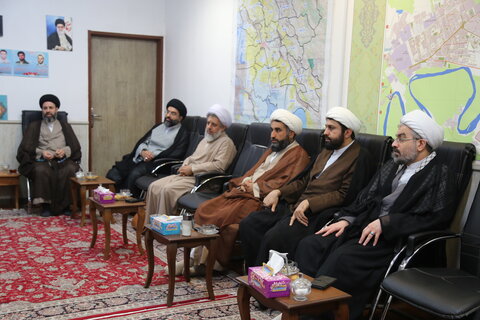 تصاویر/ نشست مدیران مدارس شهرستان اهواز با اعضای کمیته جذب استان خوزستان