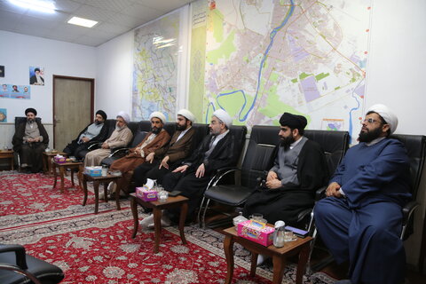 تصاویر/ نشست مدیران مدارس شهرستان اهواز با اعضای کمیته جذب استان خوزستان