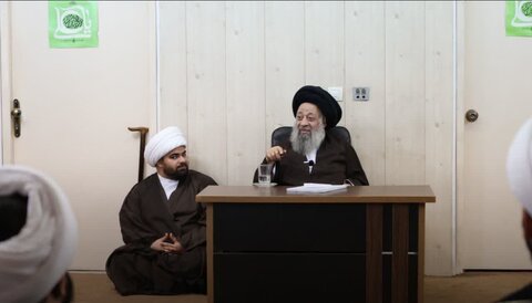 تصاویر/جلسه دانش‌پژوهان مطالعات اسلامی معاونت بین الملل حوزه های علمیه استان خوزستان با آیت‌ الله موسوی جزایری برگزار شد.