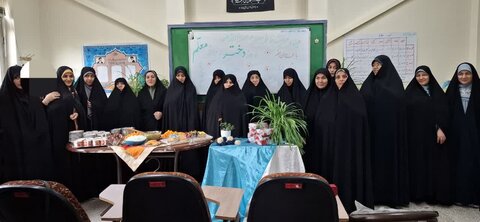 تصاویر/برگزاری جشن روز دختر ویژه طلاب مدرسه علمیه الزهرا(س) اراک