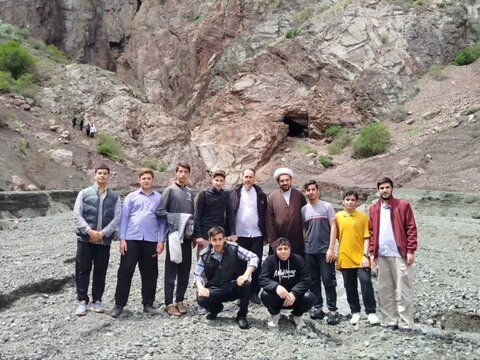 تصاویر/ اردوی تفریحی طلاب مدرسه علمیه خوی