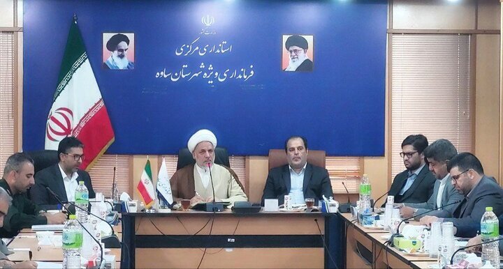 لازمه خنثی‌سازی توطئه‌های دشمنان تقویت اقتصاد مردم است