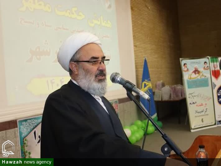 اگر مسئولان با اخلاص عمل کنند، مشکلات حل می‌شود
