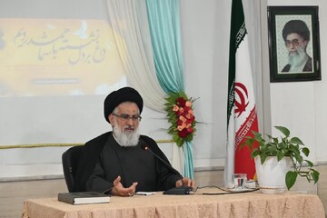 شاخص تعامل دینی حفظ یا ارتقاء سطح ایمان مخاطب است