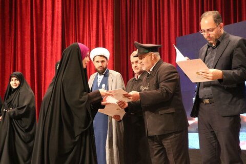 تصاویر/ همایش گلبرگ‌های آفرینش در ارومیه