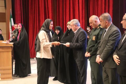 تصاویر/ همایش گلبرگ‌های آفرینش در ارومیه