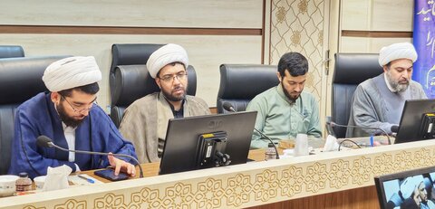 تصاویر/ نشست هم‌اندیشی اساتید فرق و ادیان با معاونت تبلیغ حوزه‌های علمیه کشور