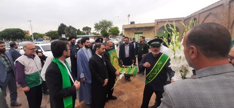 تصاویر / مراسم غبارروبی آستان مقدس امام زاده حسین علیه الاسلام با حضور خادمین حرم مطهر رضوی