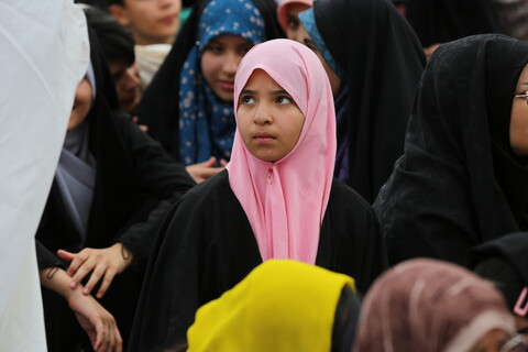 تصاویر / جشن روز دختر در حرم زینبیه اصفهان