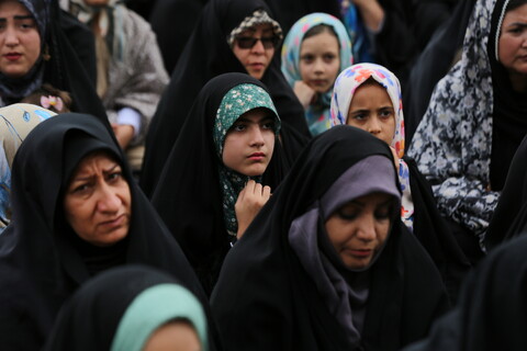 تصاویر / جشن روز دختر در حرم زینبیه اصفهان