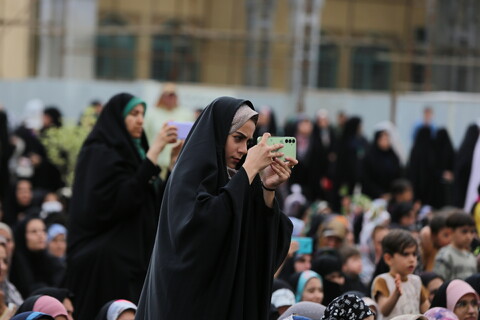 تصاویر / جشن روز دختر در حرم زینبیه اصفهان