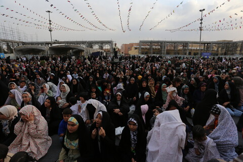 تصاویر / جشن روز دختر در حرم زینبیه اصفهان