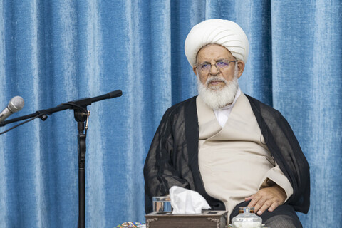 دیدار خادمان کاروان زیر سایه خورشید با امام جمعه یزد