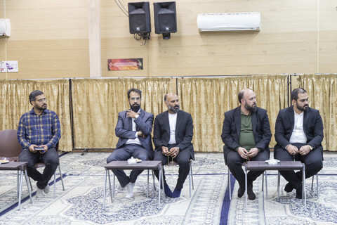 دیدار خادمان کاروان زیر سایه خورشید با امام جمعه یزد