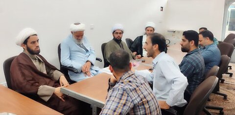 تصاویر/ نشست شورای بسیج آئین یادواره شهدای مدرسه علمیه آیت‌الله مدنی کاشانی(ره)