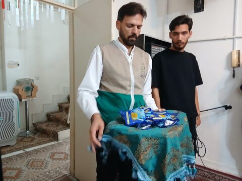 تصاویر/برگزاری جشن دهه کرامت همراه با خادمیاران رضوی در مدرسه علمیه الهیه ساوه