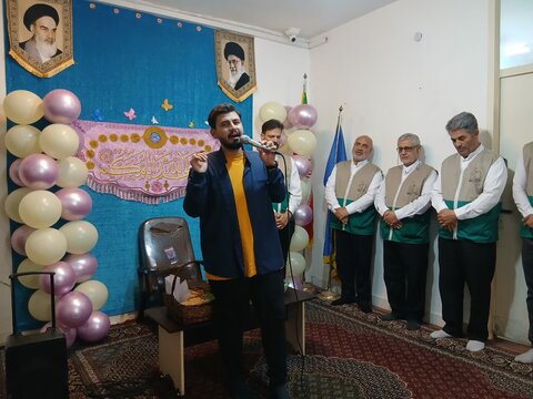 تصاویر/برگزاری جشن دهه کرامت همراه با خادمیاران رضوی در مدرسه علمیه الهیه ساوه