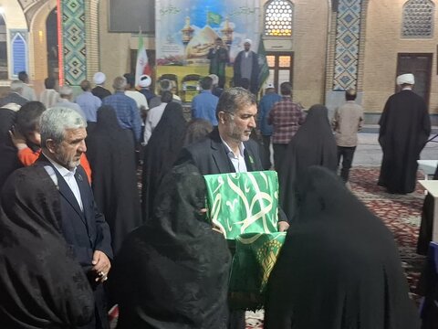 تصاویر/ استقبال از خادمان حرم حضرت معصومه(س)