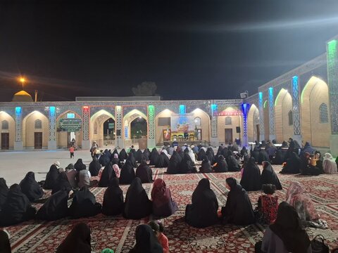 تصاویر/ استقبال از خادمان حرم حضرت معصومه(س)