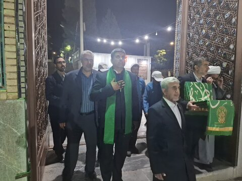 تصاویر/ استقبال از خادمان حرم حضرت معصومه(س)