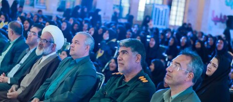 تصاویر/ جشن بزرگ "بهترین دختر دنیا" در سیرجان