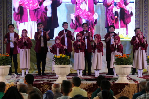 تصاویر / ویژه برنامه «قرار عاشقی با امام هشتم» در اصفهان