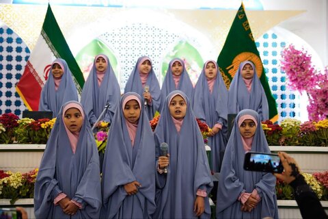 حرم مطہر امام رضا (ع) کے رواقِ غدیر میں جشنِ عفت و طہارت کا شاندار انعقاد