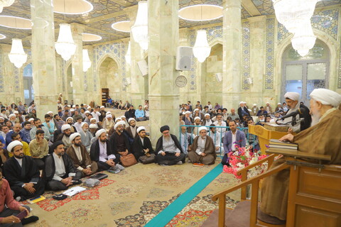 تصاویر / مراسم روز معلم و تقدیر از استاد آیت الله العظمی جوادی آملی