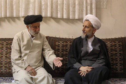 تصاویر / دیدار نماینده ولی‌فقیه در استان قزوین  با معمرین روحانی و اساتید حوزه علمیه قزوین