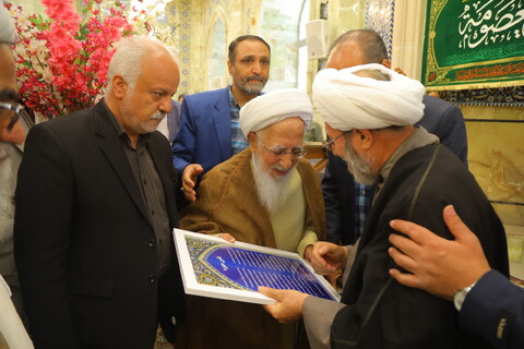 تصاویر / مراسم روز معلم و تقدیر از استاد آیت الله العظمی جوادی آملی