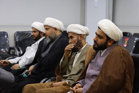 نشست مساجد ویژه، الگو و فعال اهواز با نماینده ولی فقیه در خوزستان