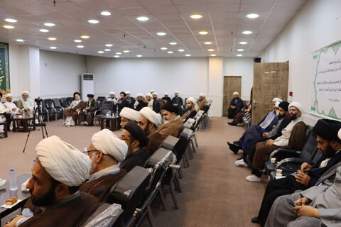 نشست مساجد ویژه، الگو و فعال اهواز با نماینده ولی فقیه در خوزستان