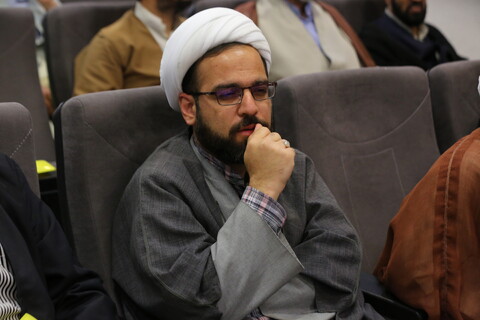 تصاویر /  آیین افتتاحیه همایش دو روزه مبلغین طرح هجرت استان اصفهان