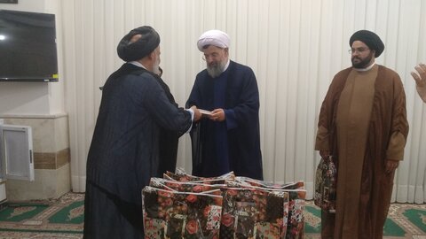 تصاویر/ مراسم تجلیل از مقام شامخ استاد در مدرسه علمیه خواهران خورموج