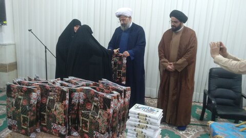 تصاویر/ مراسم تجلیل از مقام شامخ استاد در مدرسه علمیه خواهران خورموج