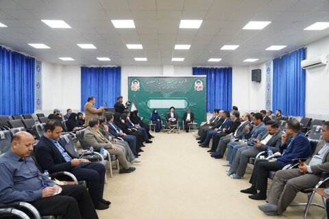 تصاویر دیدار رئیس سازمان حفاظت محیط زیست با نماینده ولی فقیه در لرستان