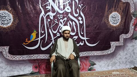 تصاویر/ دیدار مدیر حوزه علمیه استان هرمزگان با کادر و اساتید مدرسه علمیه مولود کعبه جاسک