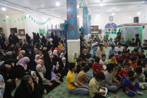 تصاویر/ خادمان امام رضا(ع) در جمع بوشهری‌ها