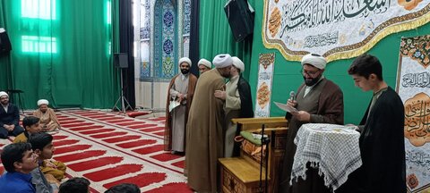 تصاویر ویژه برنامه گرامیداشت مقام معلم در مدرسه علمیه نورآباد