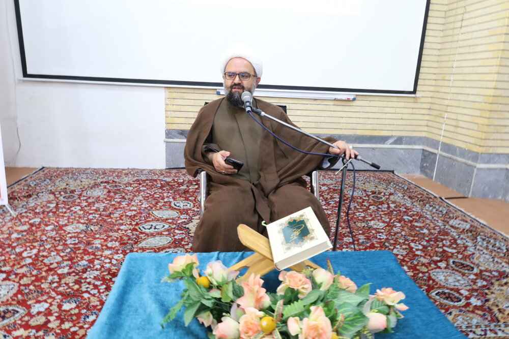 شکر نعمت طلبگی با تقوا و علم آموزی محقق می شود